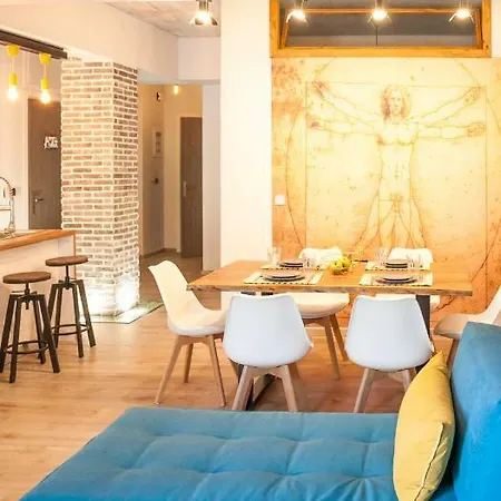 Apartment Secret Loft, 2min Walk From The Beach. High Tech!