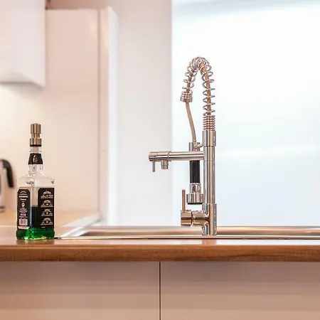 Secret Loft, 2min Walk From The Beach. High Tech! * Chania (Crete)